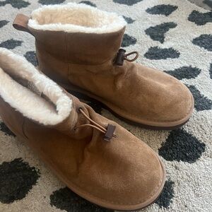 UGG Brown Suede Boots with White Lining